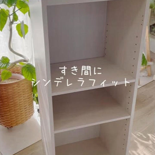 by ake_h_m（オーダーすき間ラック ロータイプ キャスター付き）