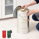 バケツ型米びつ〔10kgタイプ〕 米びつ 10kg 日本製 計量カップ付き 密閉 軽量 錆びに強い 防虫 頑丈 湿気 酸化防止 トタン製 米 OBAKETSU（オバケツ）