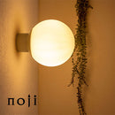 ブラケットライト 1灯 丸型 ブラケットライト 球状 乳白 ガラス玉 ウォールランプ 壁掛けライト ウォールライト 内玄関 廊下 洗面所 階段 寝室 トイレ ライト 照明 noji ノジー noji